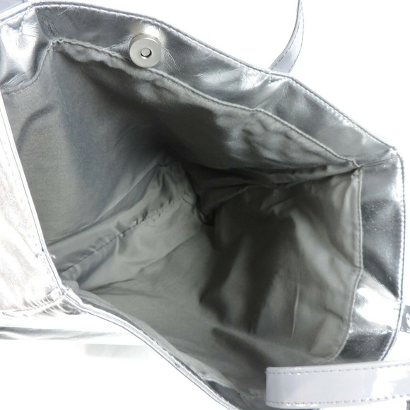 Lovestruck Fragrance Vera Wang Tote Silver Bag - Picture 3 of 7